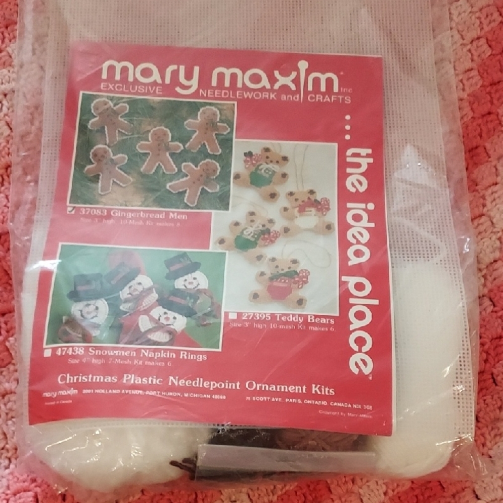 Mary Maxim Christmas Needlepoint Ornament Kit